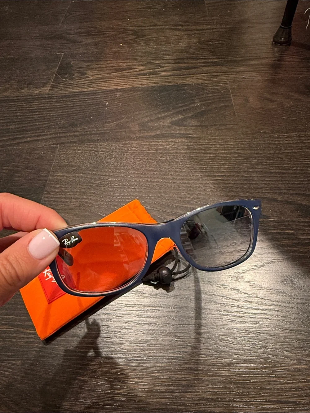 Ray-Ban Navy Frame Sunglasses with Red Lenses and Orange Pouch